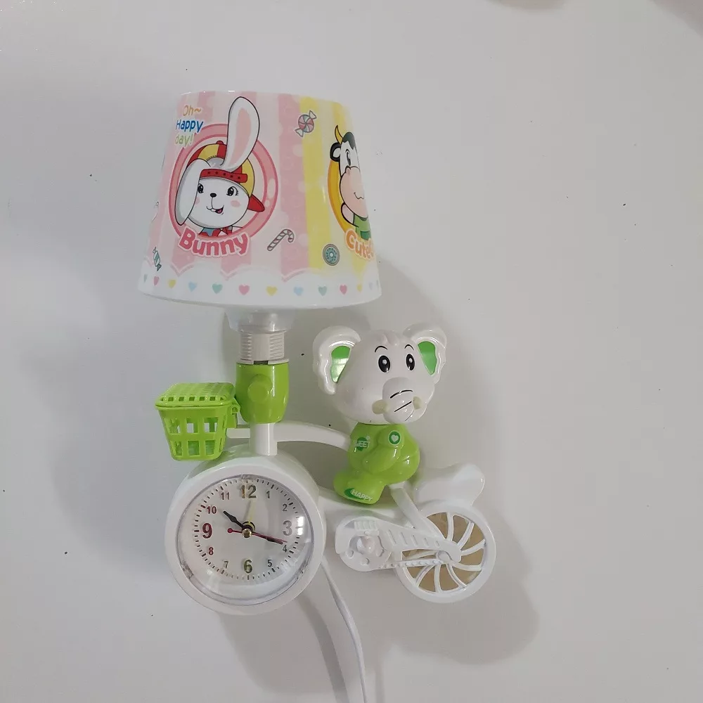چراغ خواب کودک طرح ساعت مدل pe1008