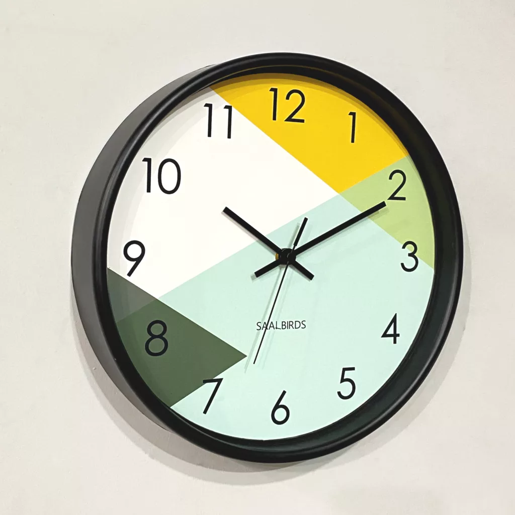 ساعت دیواری سال بردز مدل CW-160 مثلثی