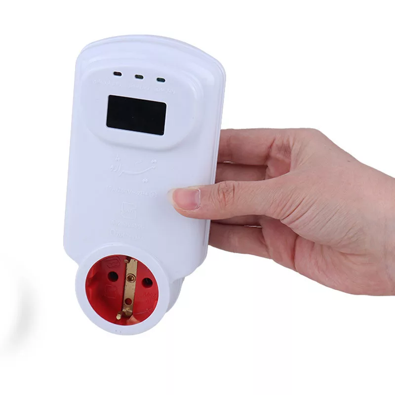 محافظ ولتاژ دیجیتال پکیج تیراژه مدل D7007