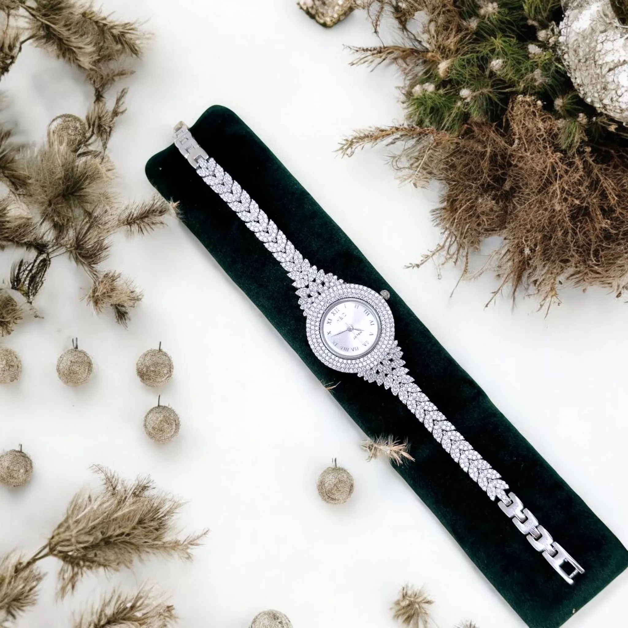 ساعت مچی عقربه ای نقره زنانه مدل 0265