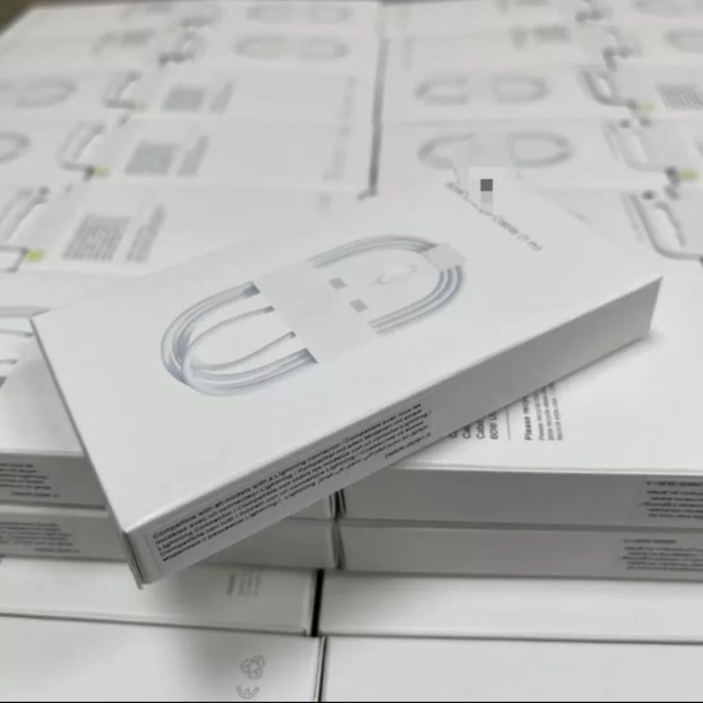 کابل USB-C مدل iPhone 16 طول 1 متر