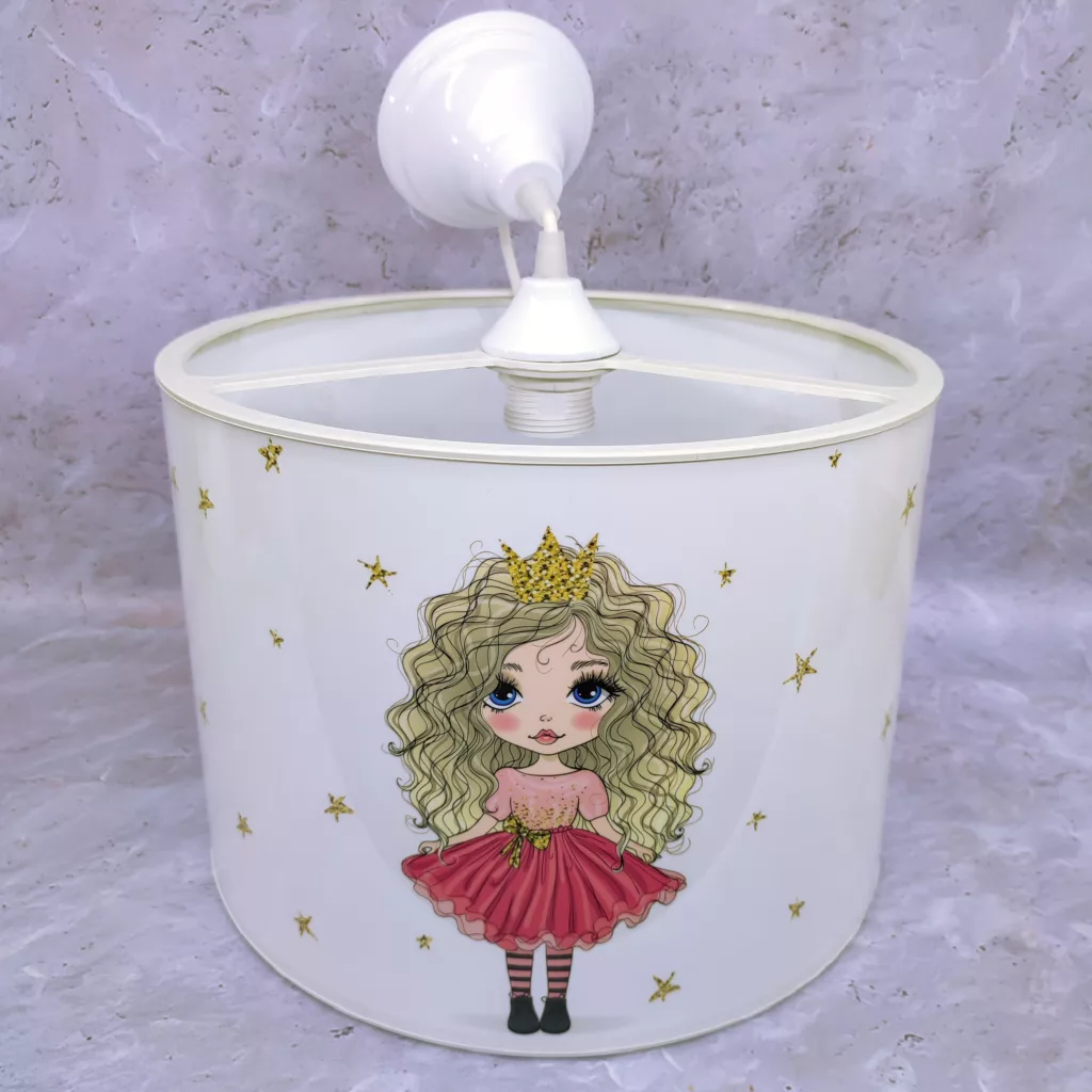 لوستر کودک مدل دختر مو فرفری