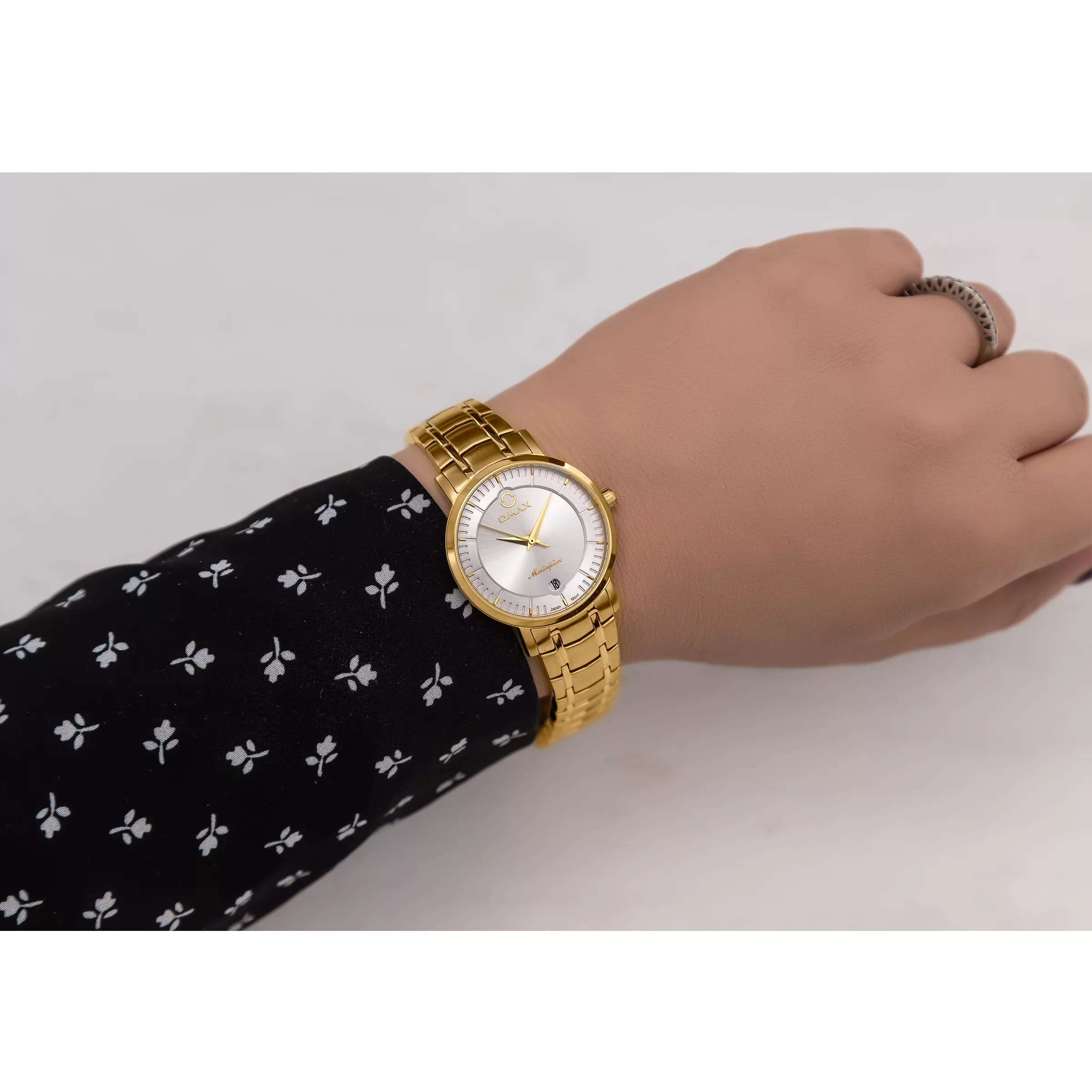 ساعت مچی عقربه ای زنانه اوماکس مدل ML07G61IO