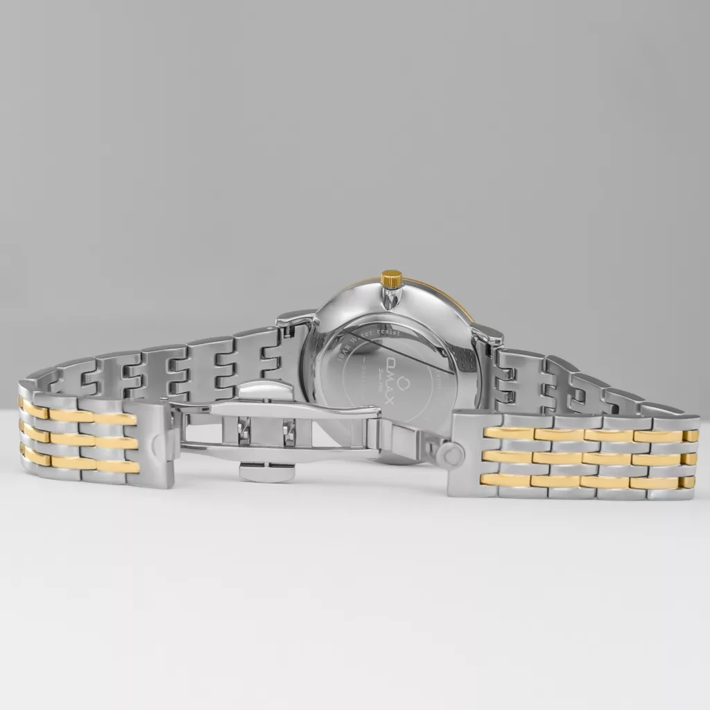 ساعت مچی عقربه ای زنانه اوماکس مدل OS0194AP03