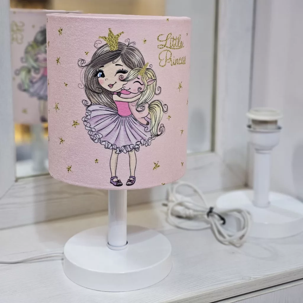 آباژور رومیزی کودک طرح پرنسس کوچولو مدل BS-015