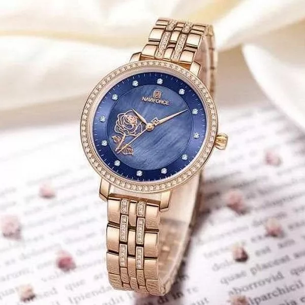 ساعت مچی عقربه ای زنانه نیوی فورس مدل NF5017