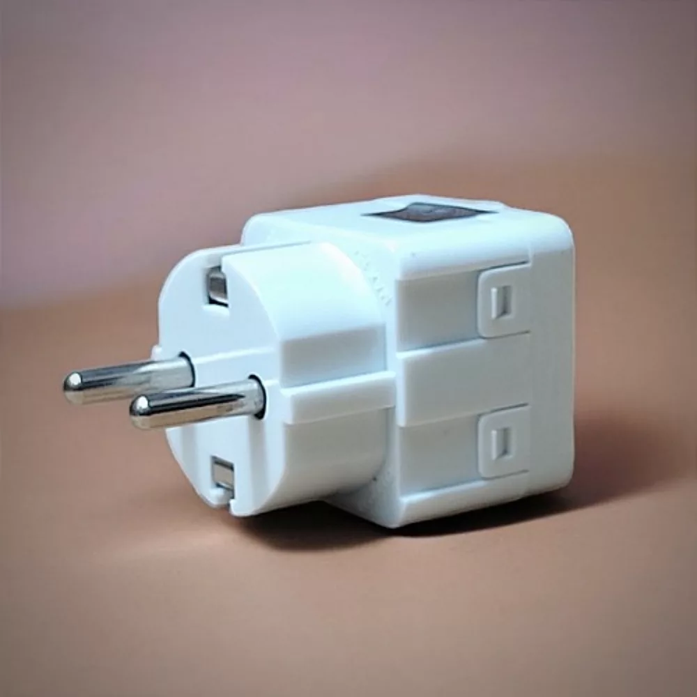 مبدل برق خیام الکتریک مدل سه به دو ارت دار