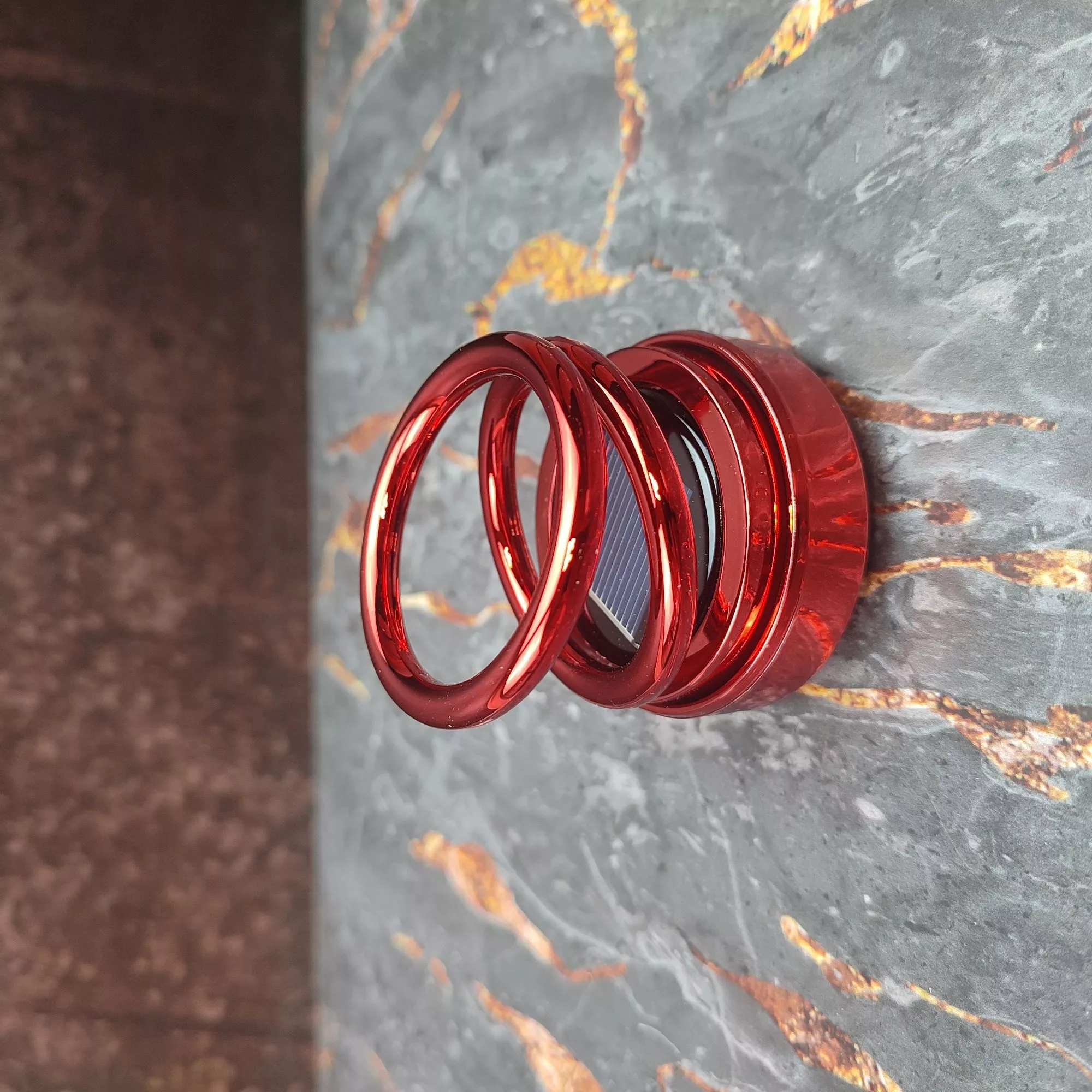 خوشبو کننده خودرو مدل خورشیدی رینگی