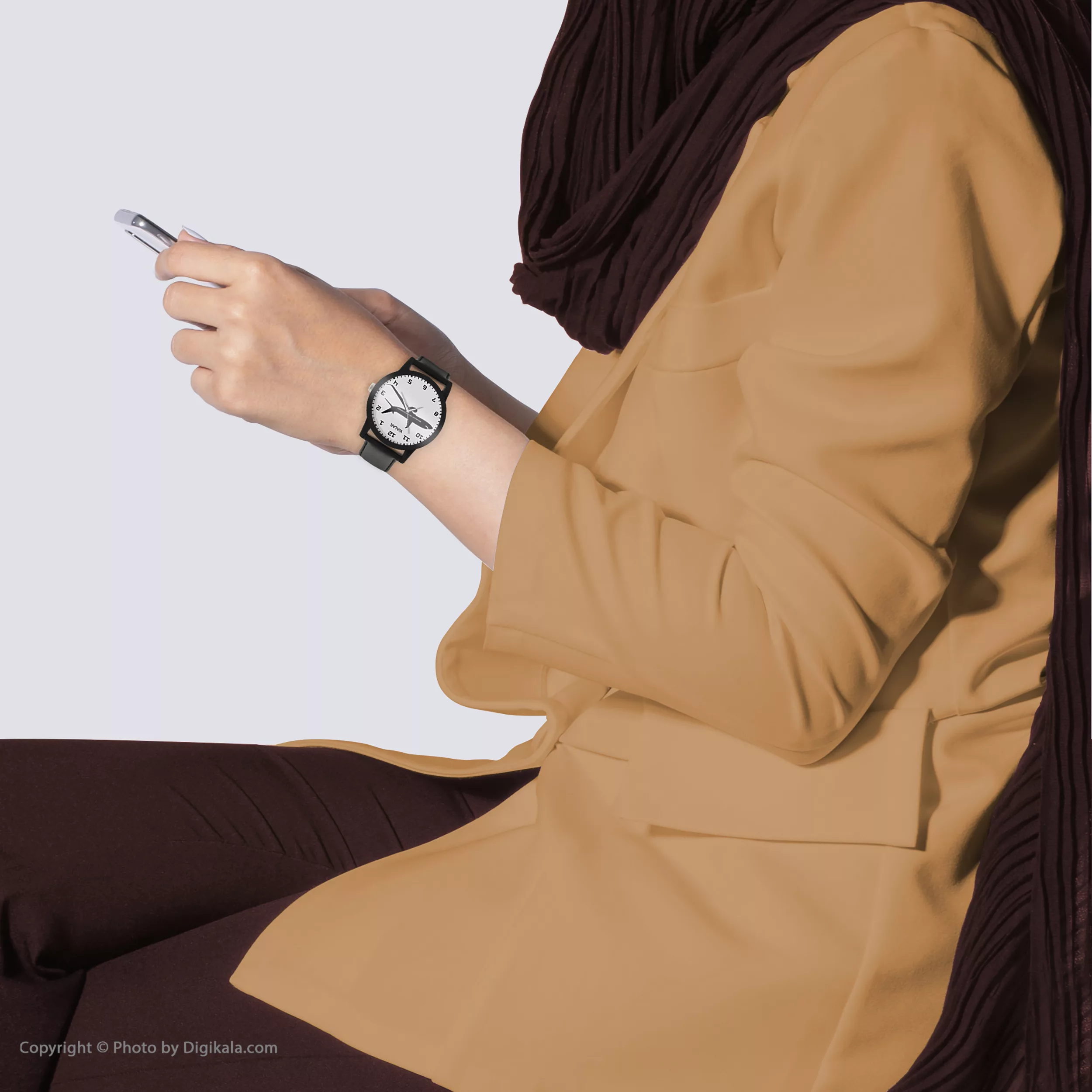 ساعت مچی عقربه ای والار طرح هواپیما کد LF2560