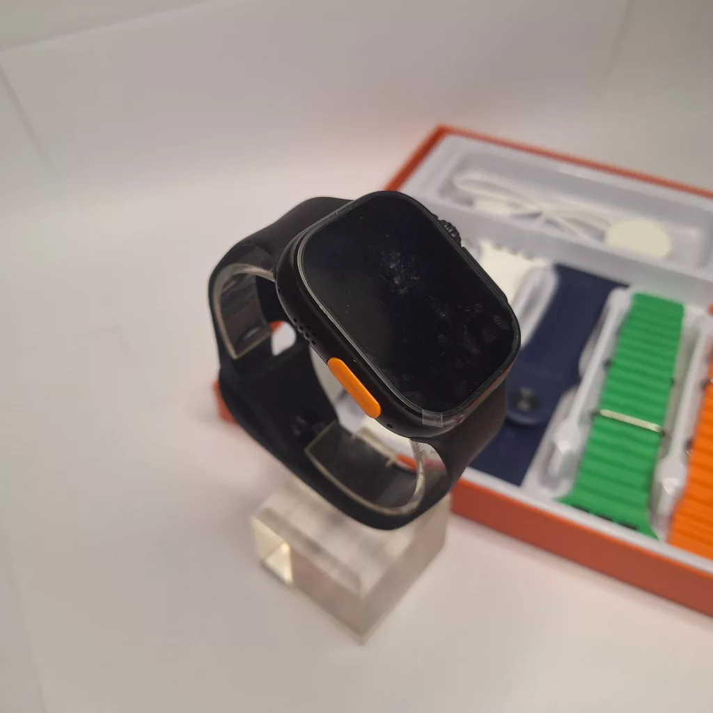 ساعت هوشمند 49 میلیمتری مدل kw11 ultra با 7 بند سیلیکونی