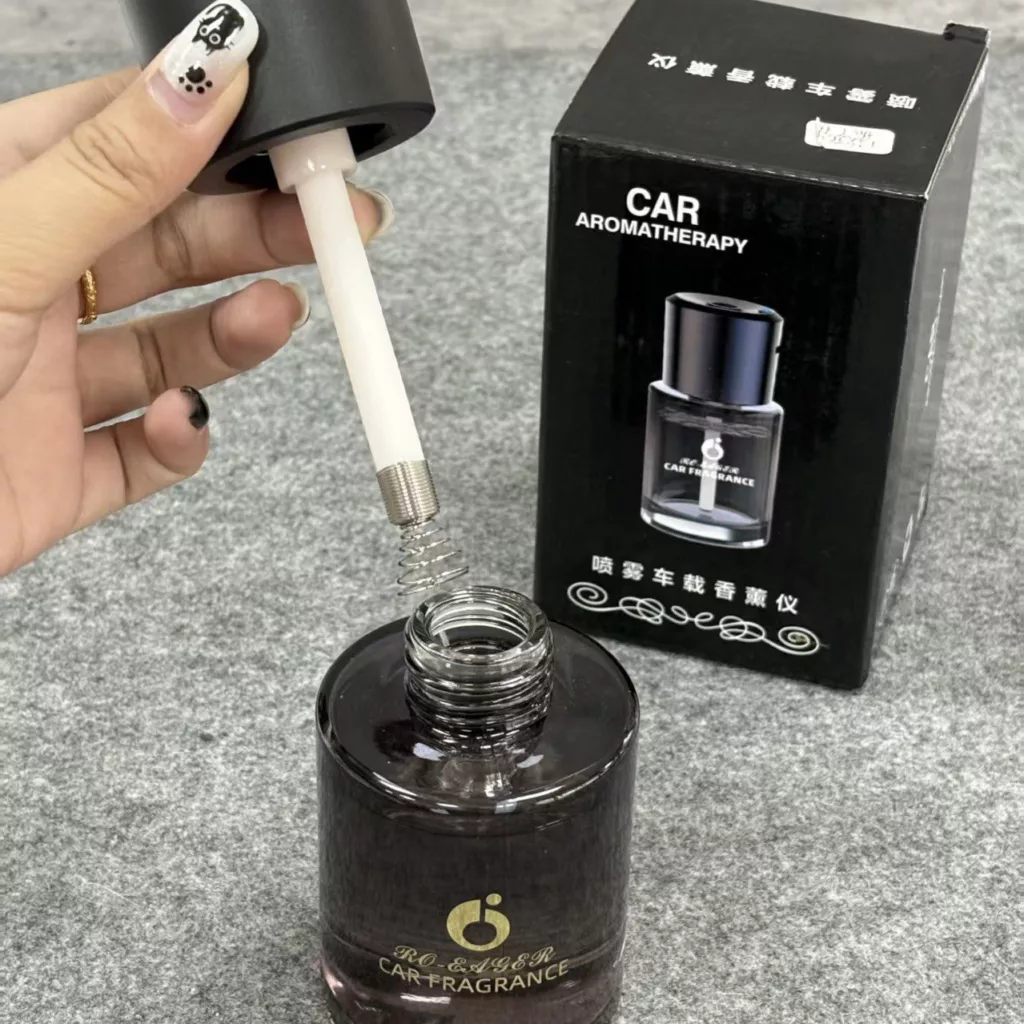 اسپری خوشبوکننده خودرو مدل CAR FRAGRANCE  با رایحه اسمانتوس حجم 100 ML میلی‌لیتر