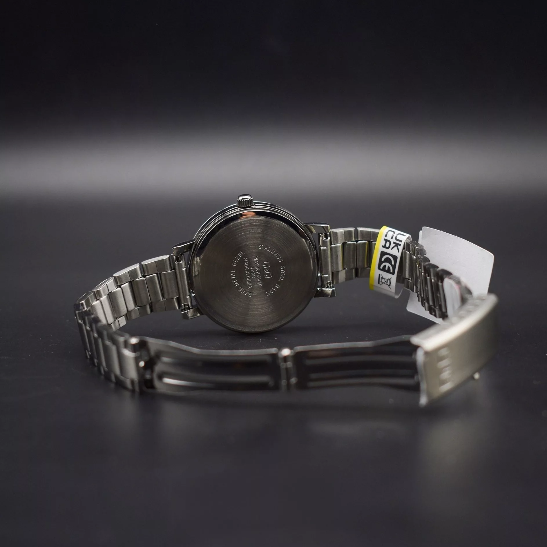 ساعت مچی عقربه‌ای کوارتز زنانه کیو اند کیو مدل Q893J201Y