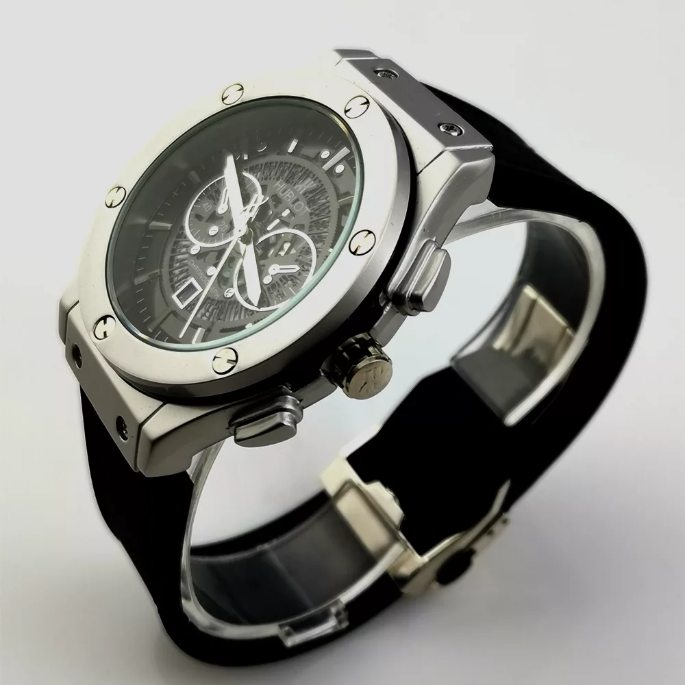 ساعت مچی عقربه‌ای