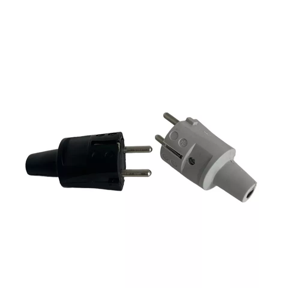 دوشاخه برق همت الکتریک مدل صنعتی بسته 14 عددی