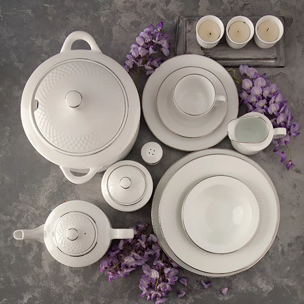 سرویس غذاخوری 102 پارچه چینی زرین ایران سری رادیانس مدل سمن درجه یک