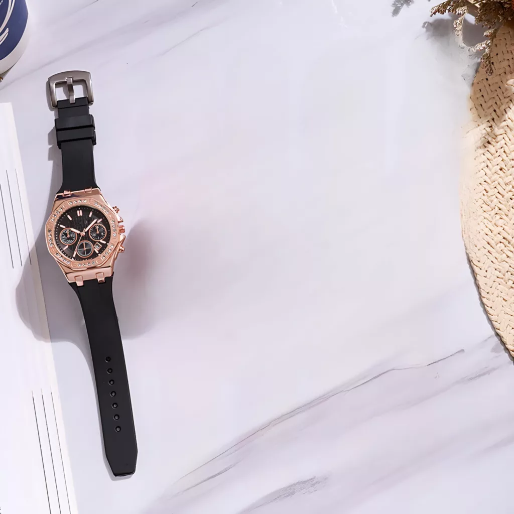 ساعت مچی عقربه ای زنانه مدل تک موتوره کلاسیک قاب دور نگین بند پیو آنتی آلرژی کد 1