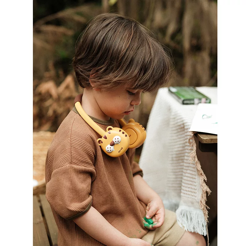 پنکه گردنی زوی زویی مدل Tiger کد F18 ظرفیت 1800 میلی آمپر ساعت