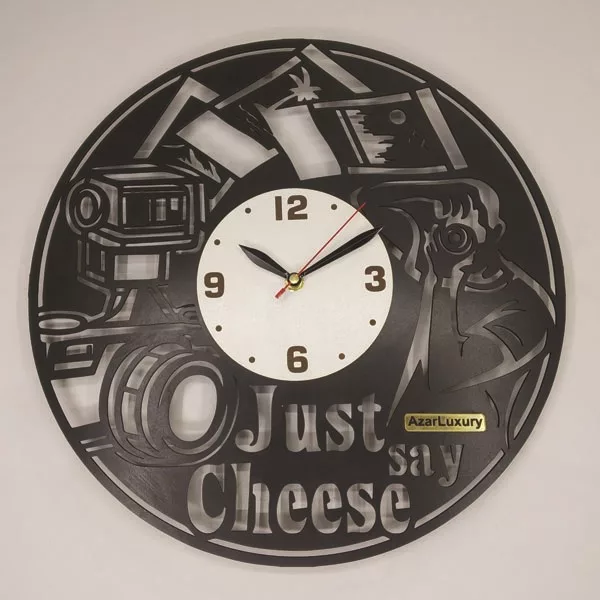 ساعت دیواری آذرلاکچری طرح آتلیه عکاسی کد001