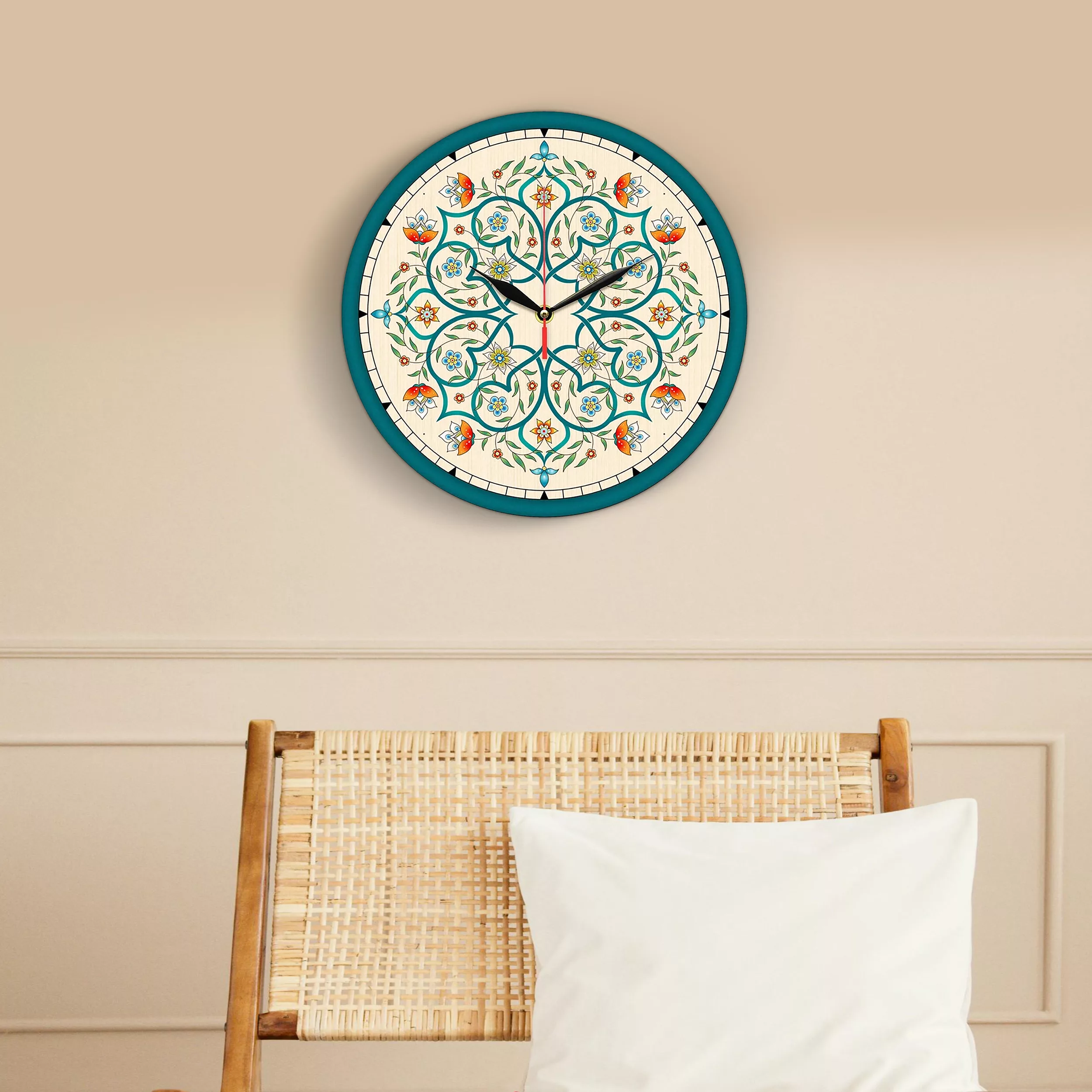 ساعت دیواری طرح گل سنتی کد 1373