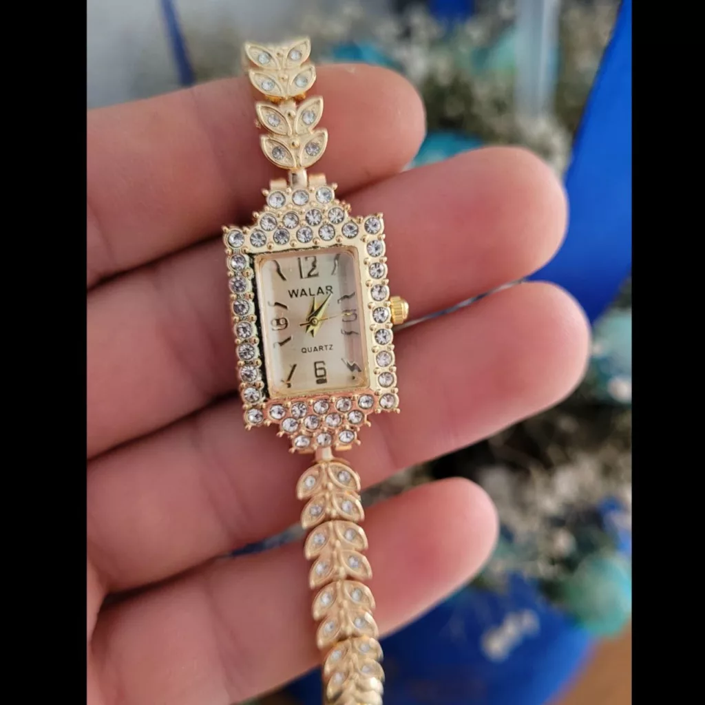 ساعت مچی عقربه ای زنانه والار مدل گندمی01