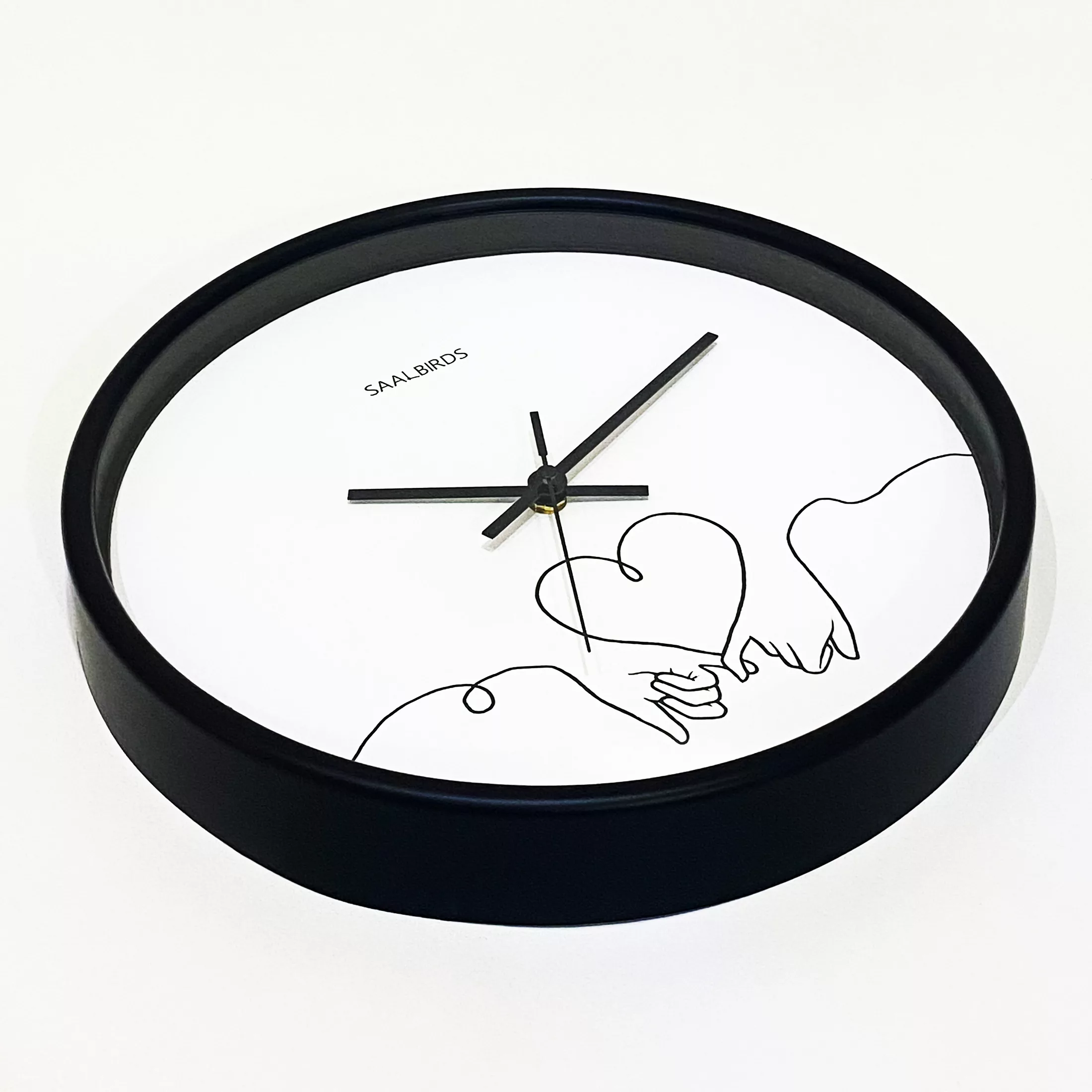 ساعت دیواری سال بردز طرح قلب و دست