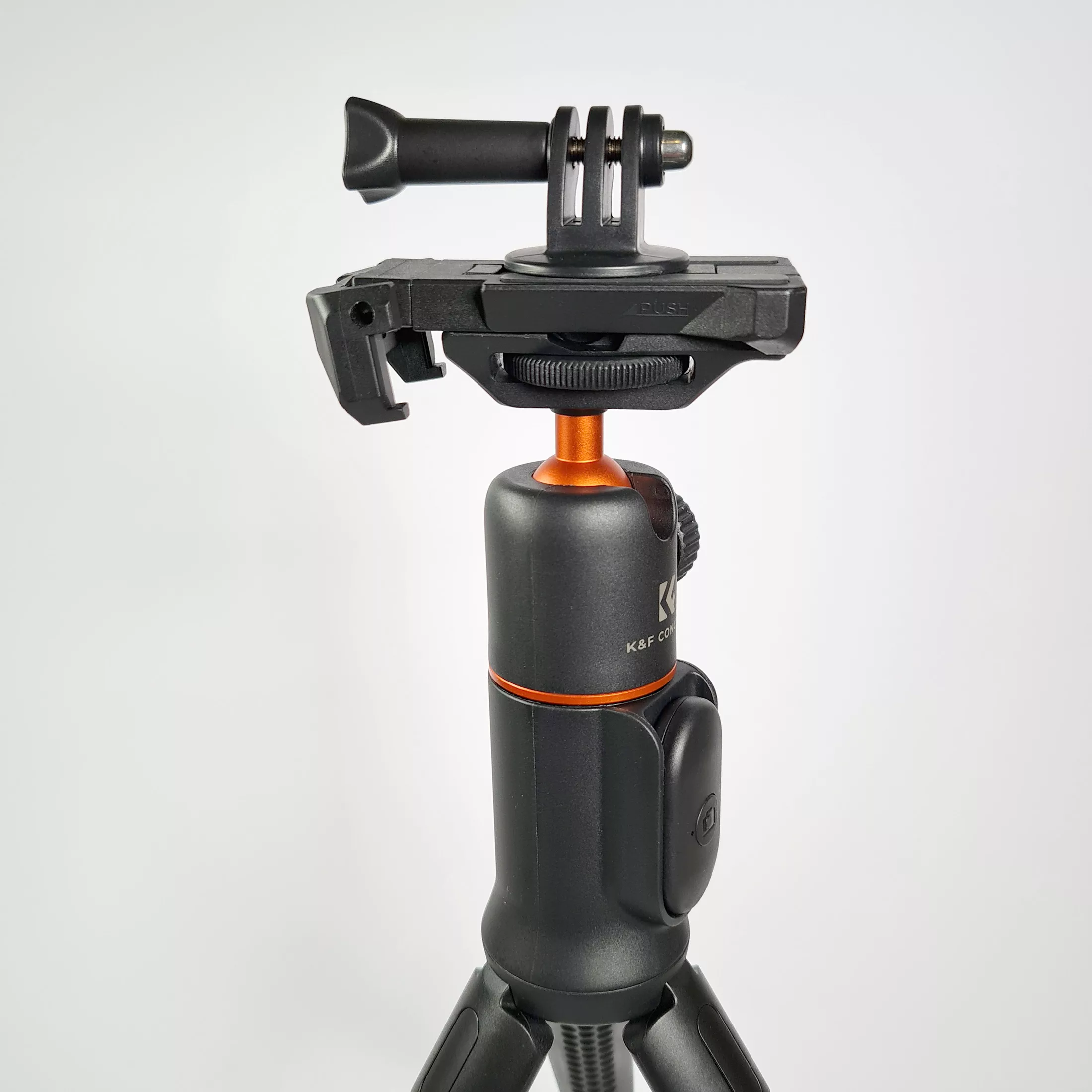 مونوپاد کی اف کانسپت مدل kf-152