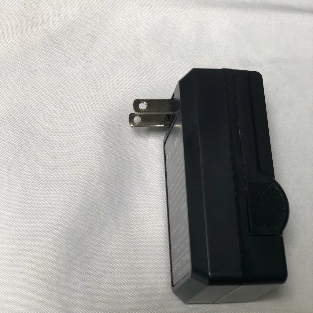 نور ثابت ال ای دی  مدل 600 PRO