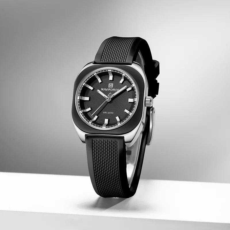 ساعت مچی عقربه‌ای کوارتز زنانه نیوی فورس مدل 5061