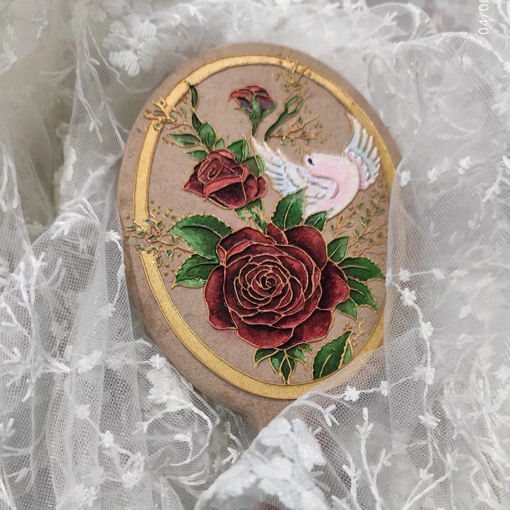 آینه آرایشی مدل گل و مرغ به همراه آینه جیبی