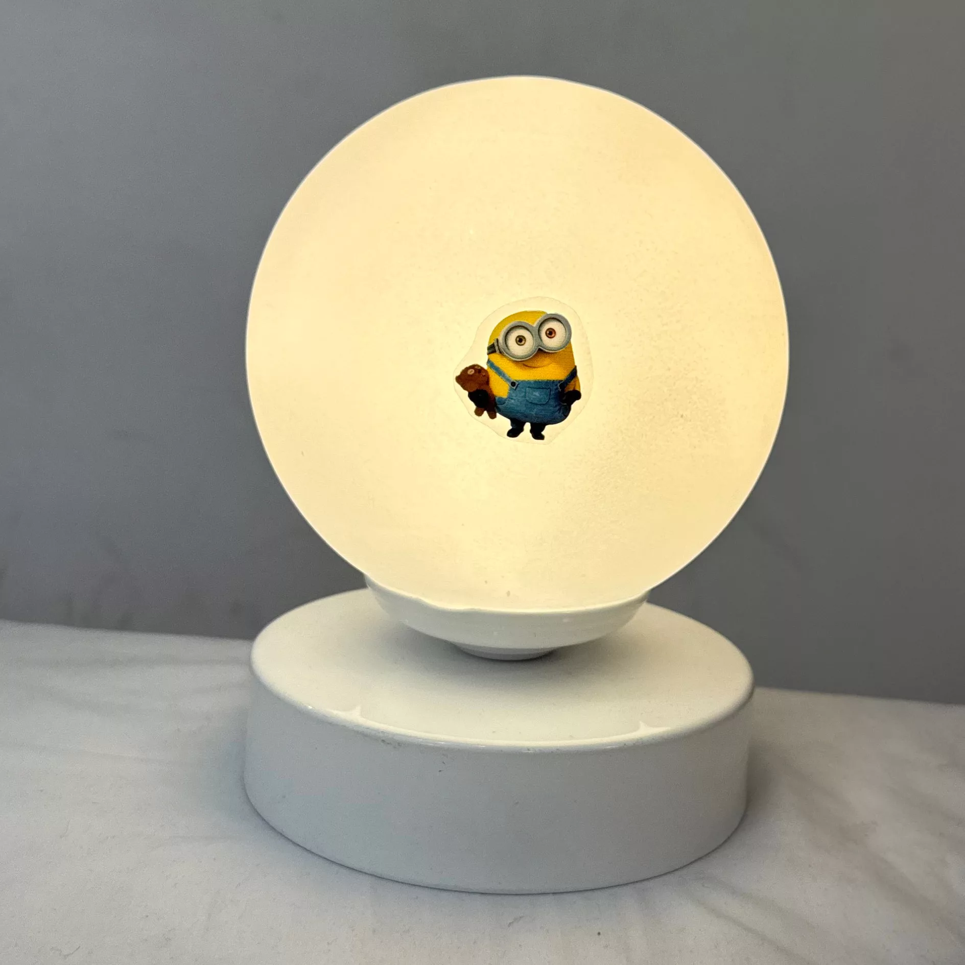 آباژور کودک نورهام مدل کودک مینیون NHM- MINIONS