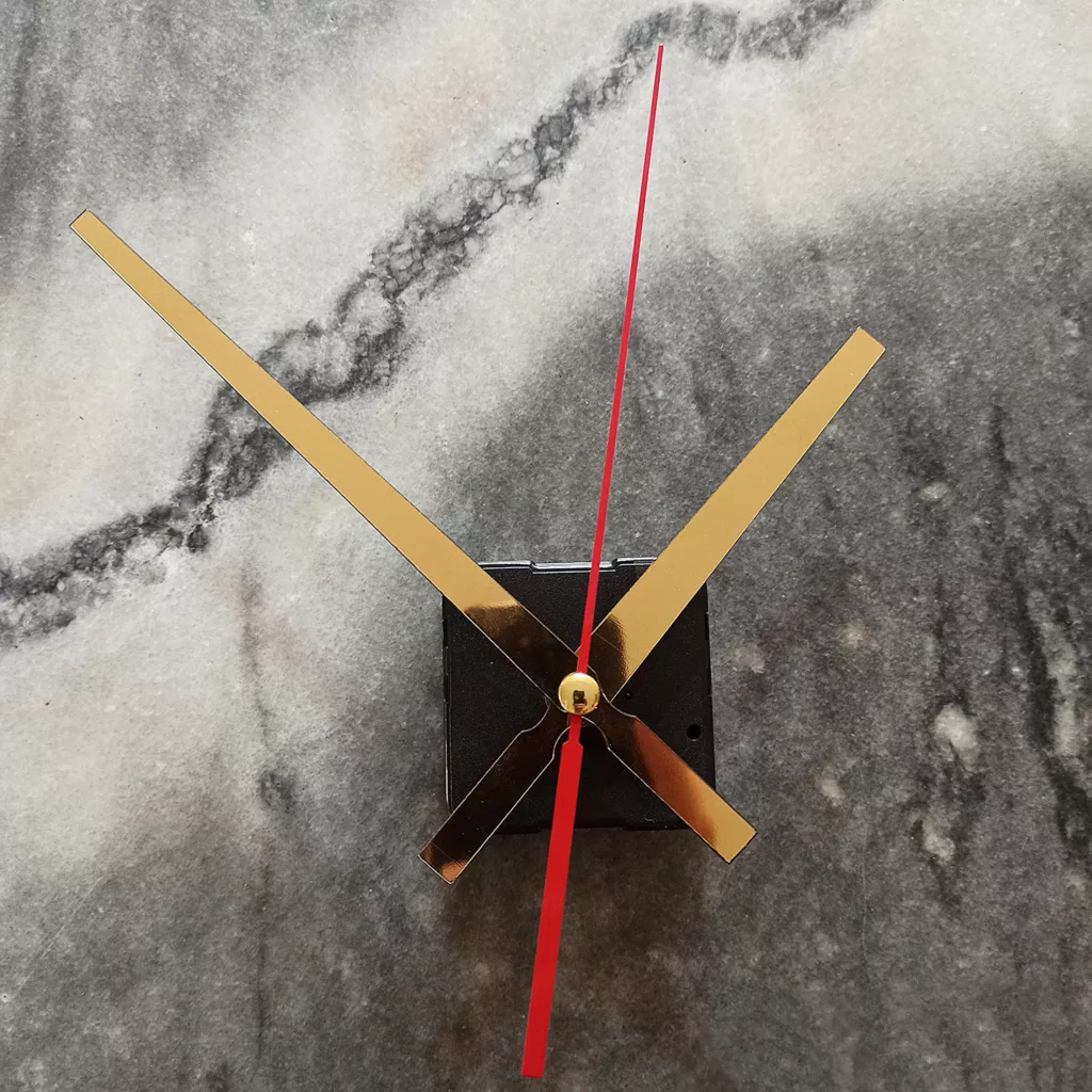 عقربه ساعت دیواری مدل 6363 کد 0808