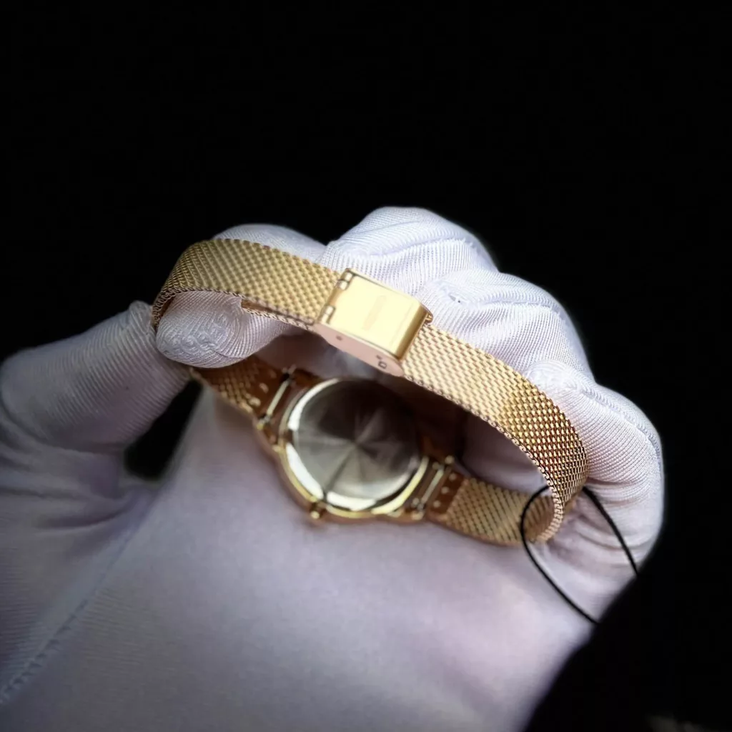 ساعت مچی عقربه ای زنانه سیتی زن مدل EQ3003-50W