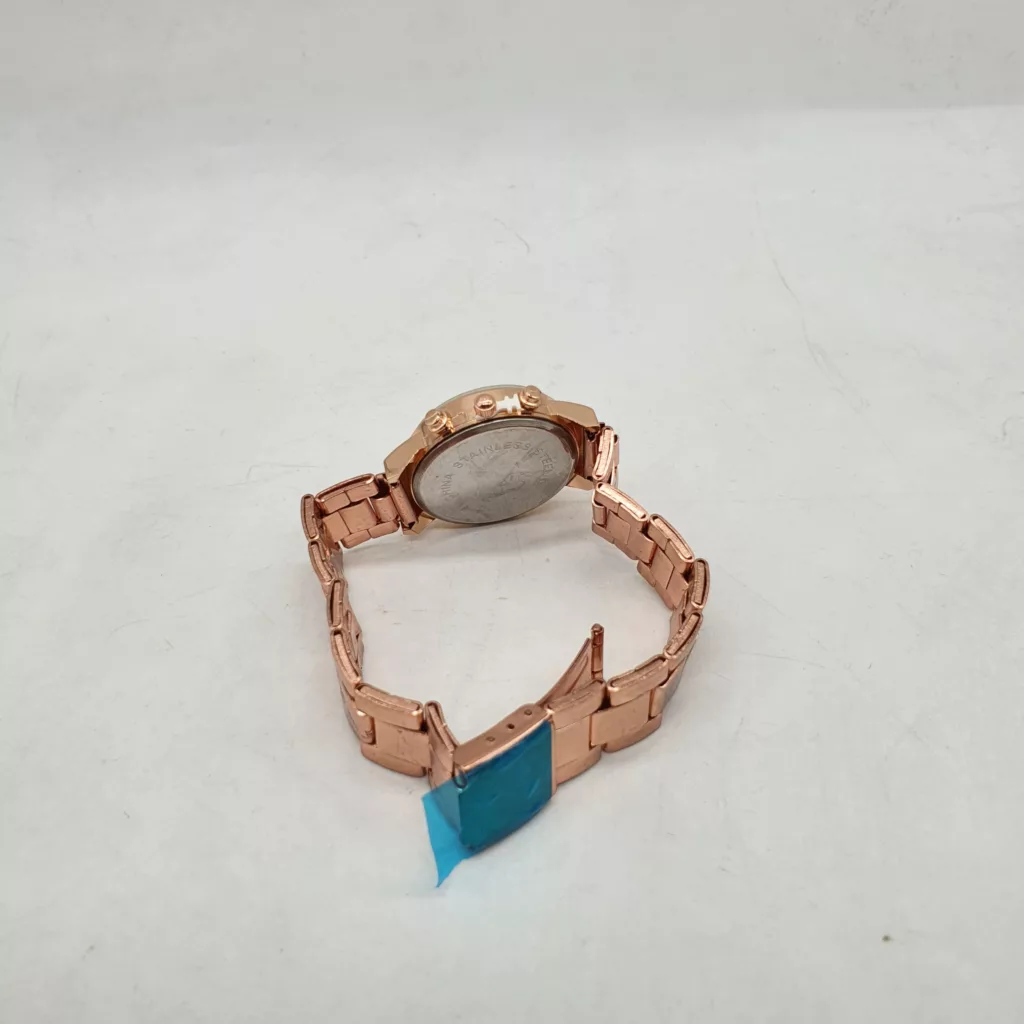 ساعت مچی عقربه ای زنانه مدل Y-222