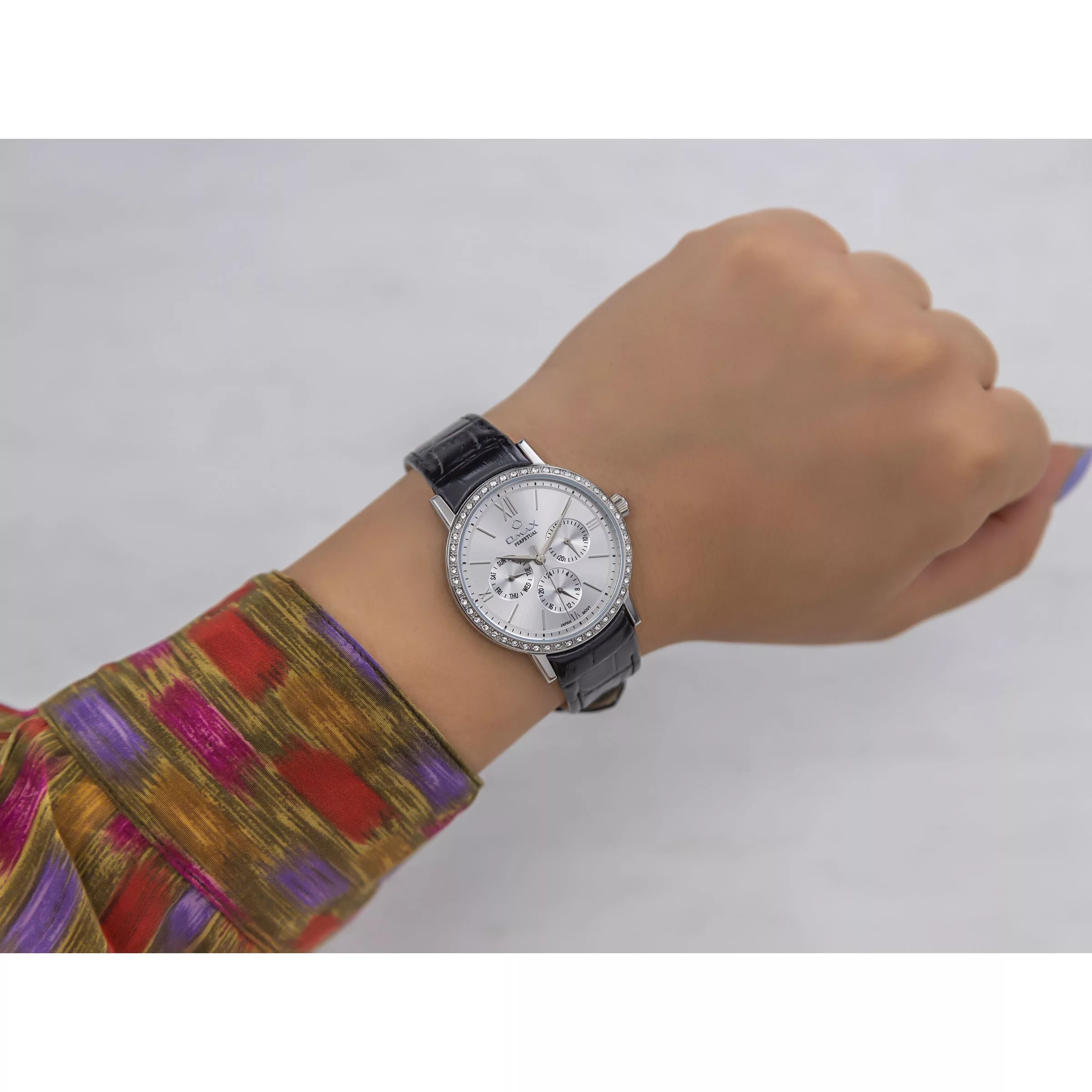 ساعت مچی عقربه‌ای کوارتز زنانه اوماکس مدل PL05P62I