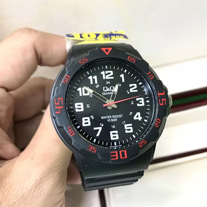 ساعت مچی عقربه ای کیو اند کیو مدل VR18J06Y
