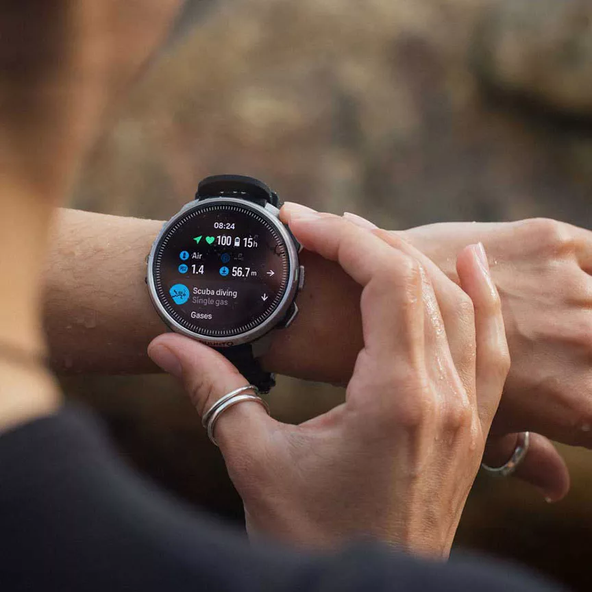 ساعت هوشمند 1.43 اینچی سونتو مدل Ocean کد SS050983000 با بند سیلیکونی