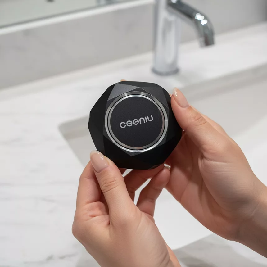 خوشبوکننده خودرو سینیو مدل Aroma با رایحه Berlin Cologne حجم 10 میلی لیتر