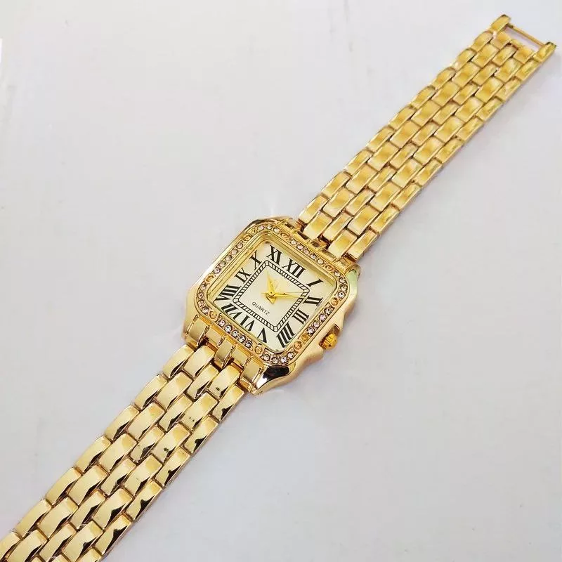 ساعت مچی عقربه ای زنانه مدل یونانی دورنگین 02