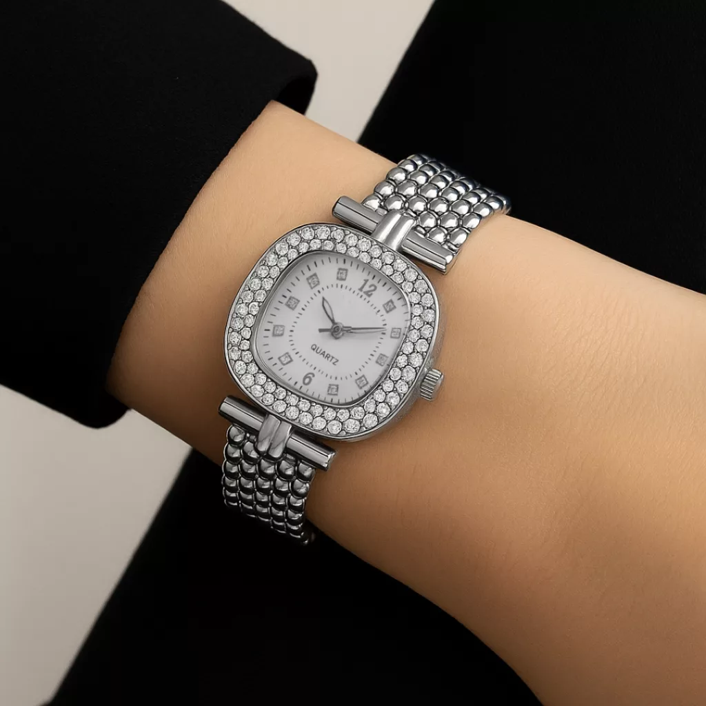 ساعت مچی عقربه‌ای کوارتز زنانه مدل اسپرت مینیمال بند طرح بافت کد ۲