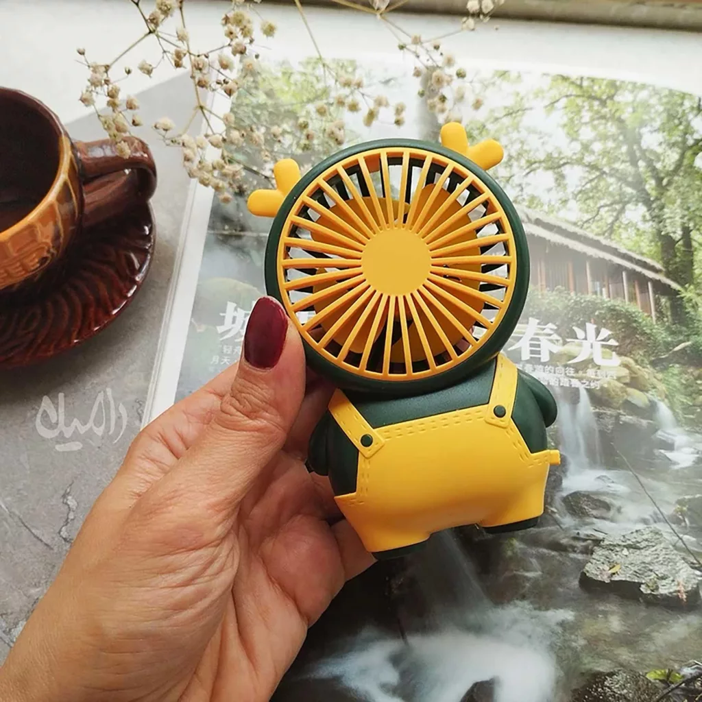 پنکه شارژی دیان دی طرح مینیون مدل DD5619