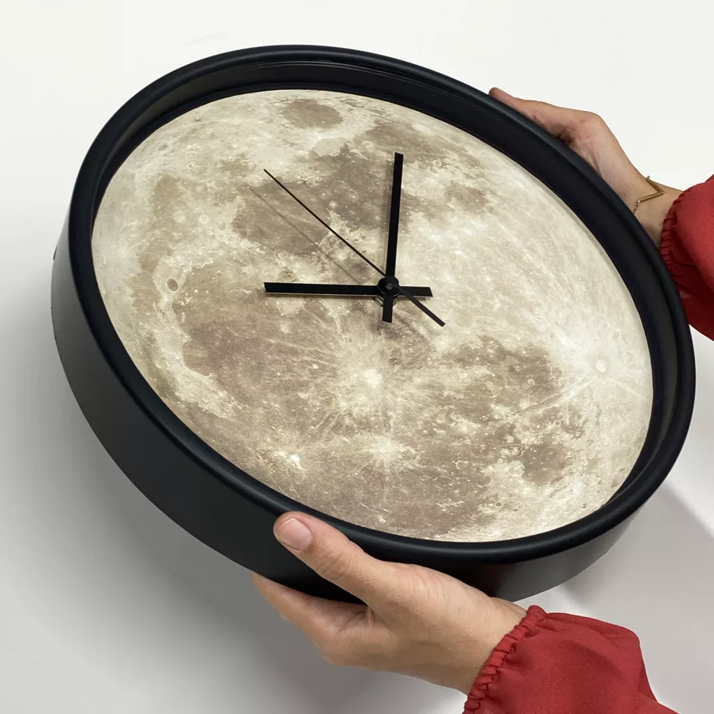 ساعت دیواری سال بردز طرح ماه کامل مدل CW-full moon