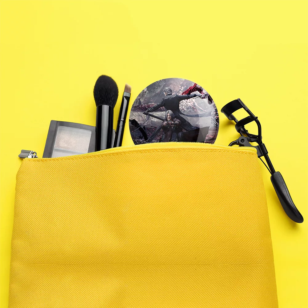 آینه جیبی خندالو مدل بازی دویل می کرای Devil May Cry کد 30208