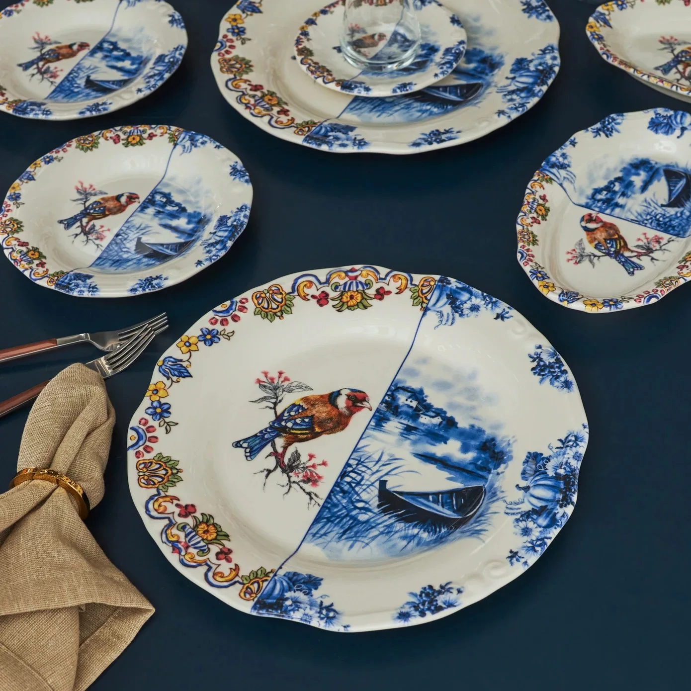 سرویس صبحانه‌خوری 26 پارچه 6 نفره کاراجا مدل Leland Birdy