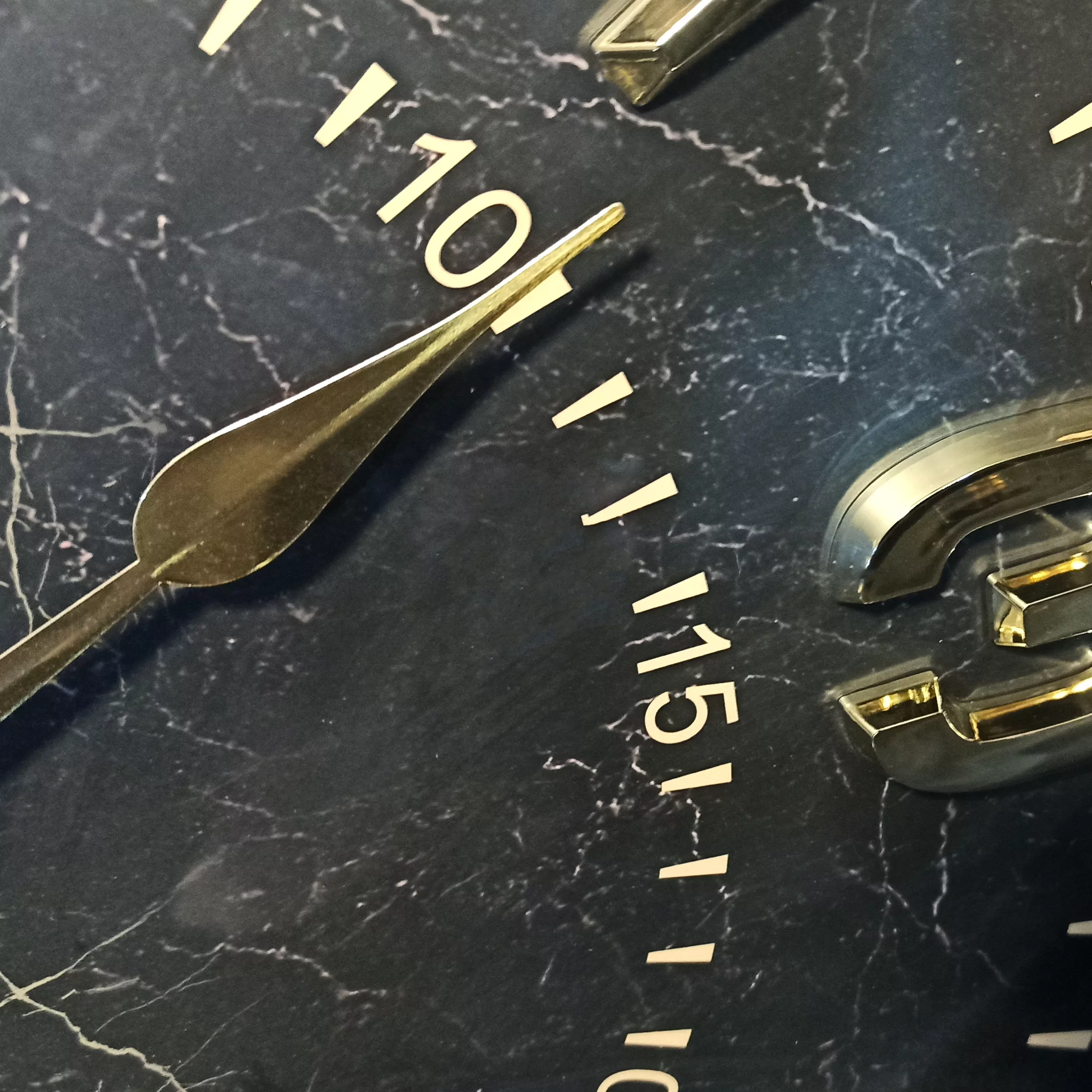 ساعت دیواری گارنت مدل 5473