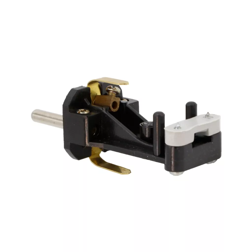 دوشاخه صنعتی ایندرا مدل D101