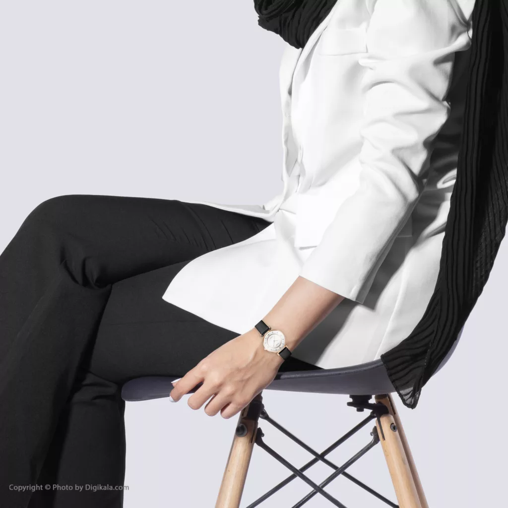 ساعت مچی عقربه ای زنانه اسکمی مدل 1330 کد 02