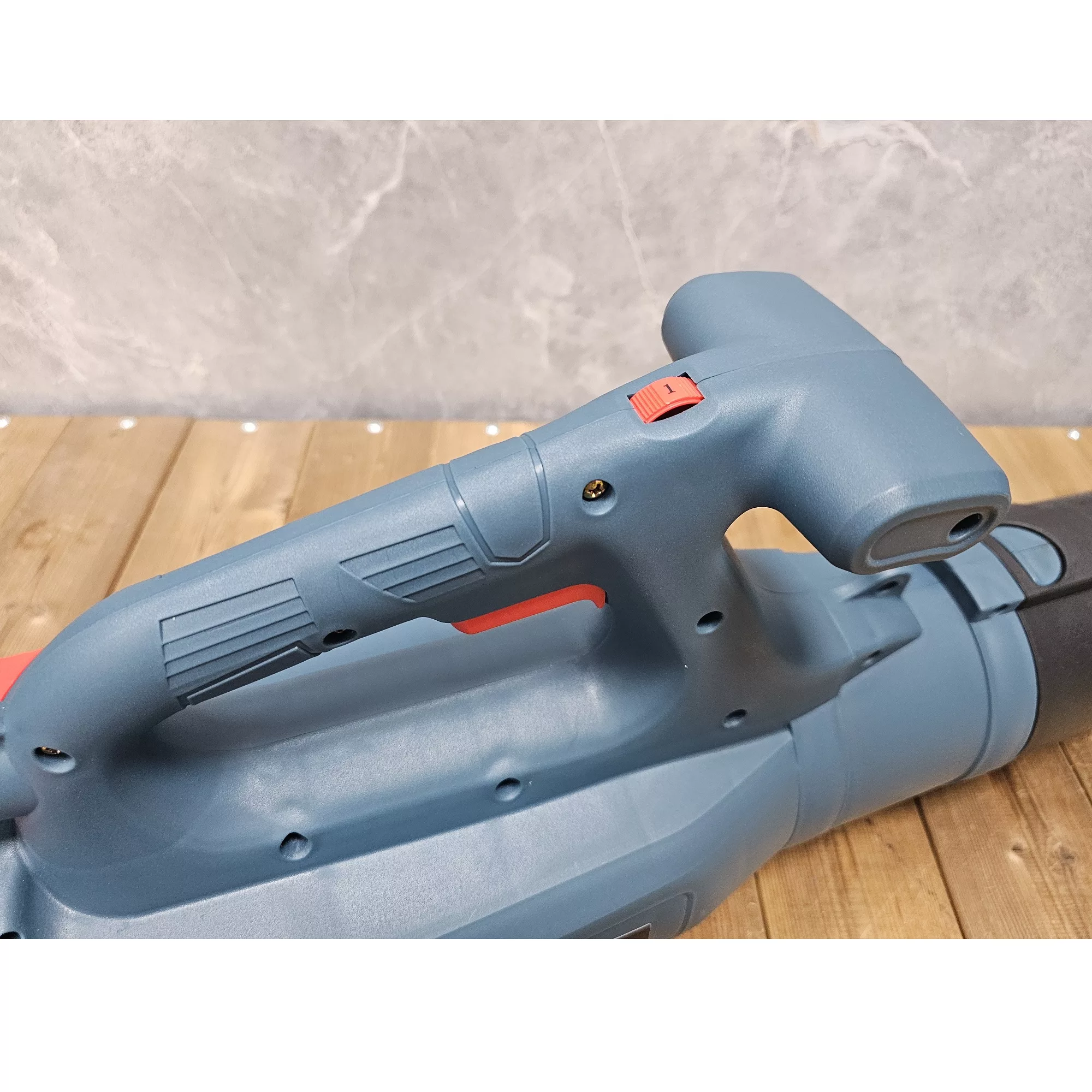 دستگاه دمنده صنعتی باس مدل LIFE_STYLE