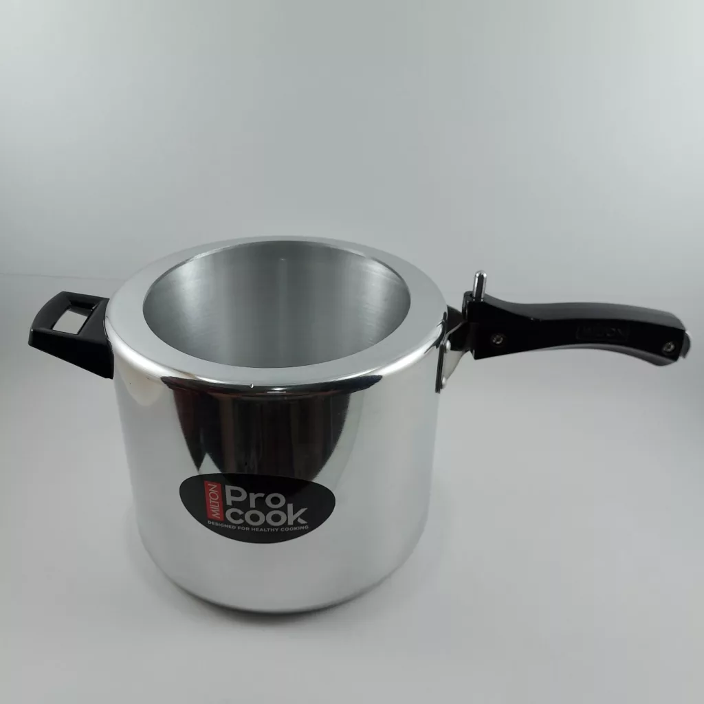 زودپز میلتون مدل AM.2301 گنجایش 6.5 لیتر