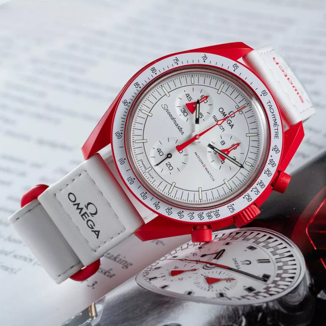 ساعت مچی عقربه‌ای کوارتز مدل سه موتور فعال کرنوگراف بند چسبی کد ۲