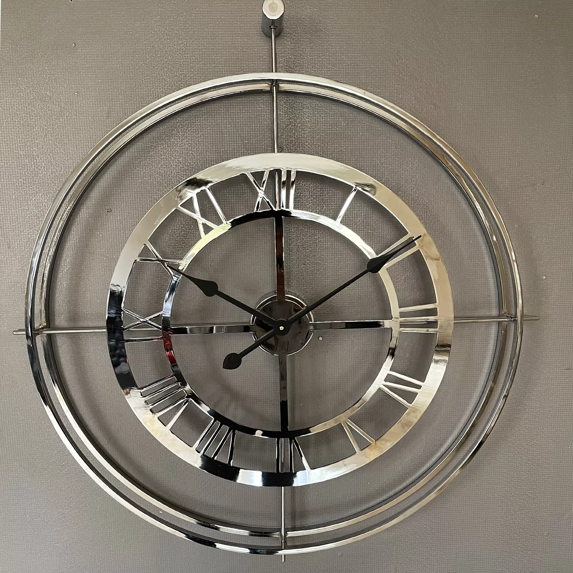 ساعت دیواری مدل رویال